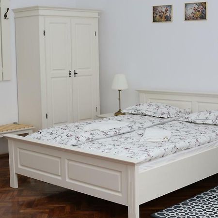 Schick Apartment Sibiu Dış mekan fotoğraf