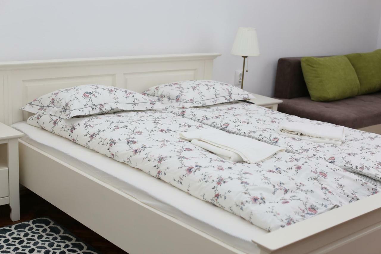 Schick Apartment Sibiu Dış mekan fotoğraf